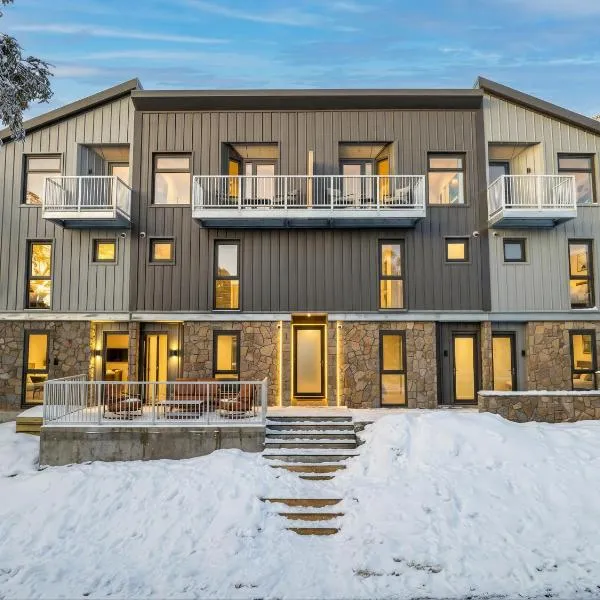 Mount Buller Chalet Easy 5 min Walk to Lifts Sleeps 12, hotel en Mount Buller