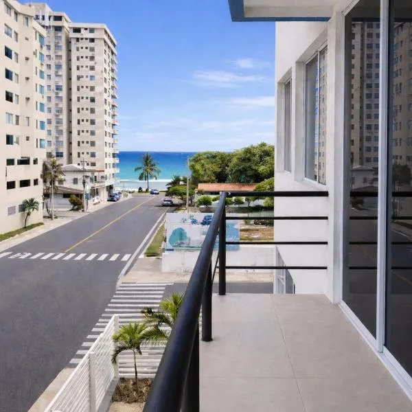 Elegant Chipipe Apartment Walk to the Beach, hotel en Salinas