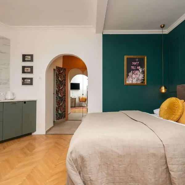 Emerald Boutique & Comfort Studio, hotel in Bratislava