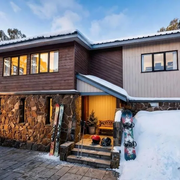 Cosy Mount Buller Alpine Chalet Sleeps 12, hotel v destinaci Mount Buller