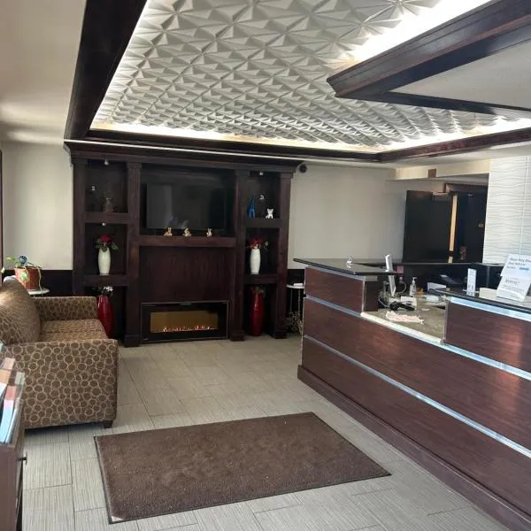 Home Suites, hotel Thief River Falls városában