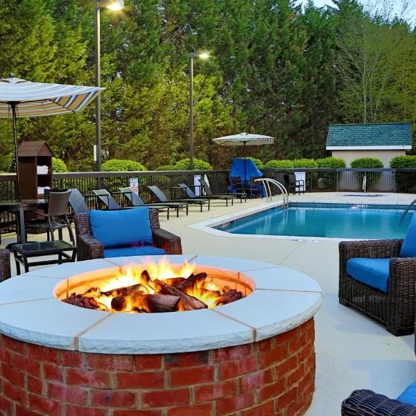 Hampton Inn and Suites Asheville Airport, hotel in Fletcher