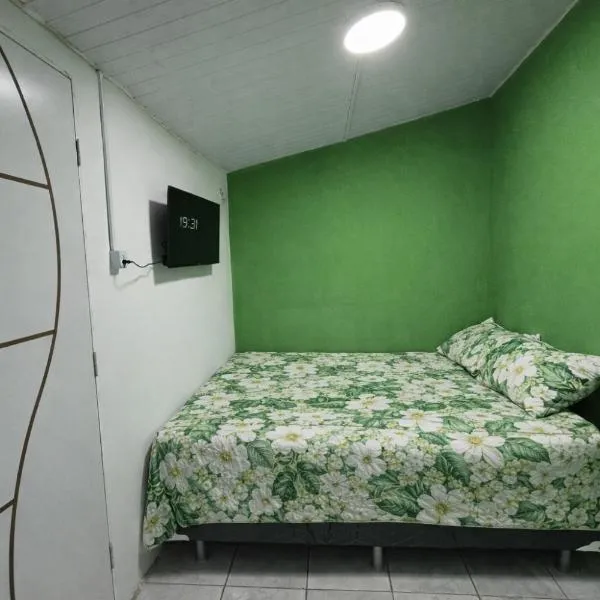 Quarto individual ou casal próximo a rodoviária e aeroporto, hotell sihtkohas São Luís