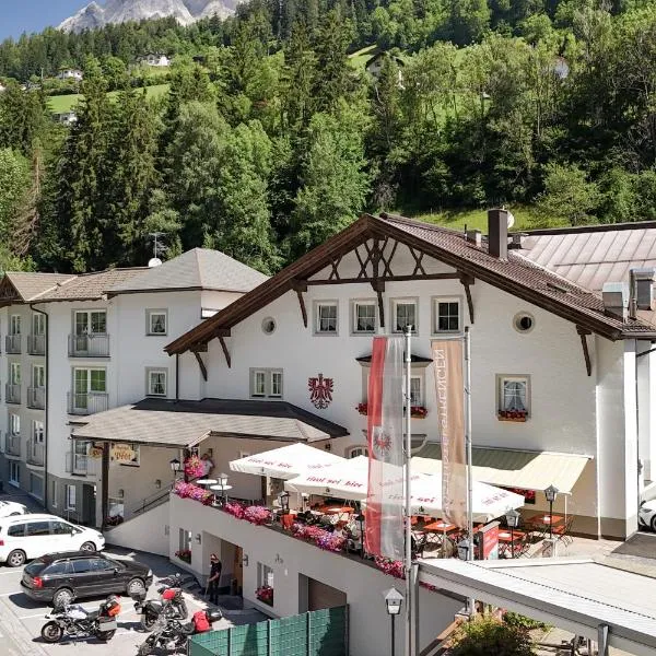 Posthotel Strengen am Arlberg, hotel v destinaci Strengen