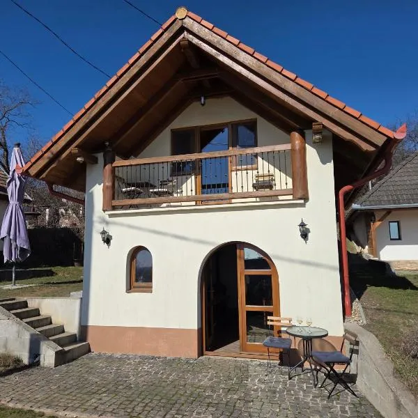 Bukovinszky Cantina, hotel en Rózsaszentmárton