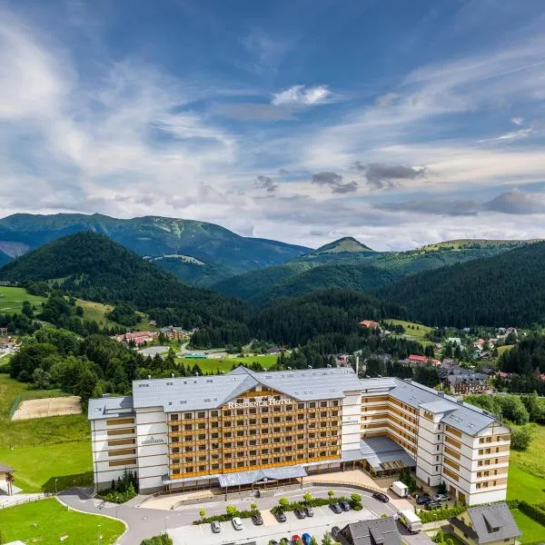 Residence Hotel โรงแรมในโดโนวาลี