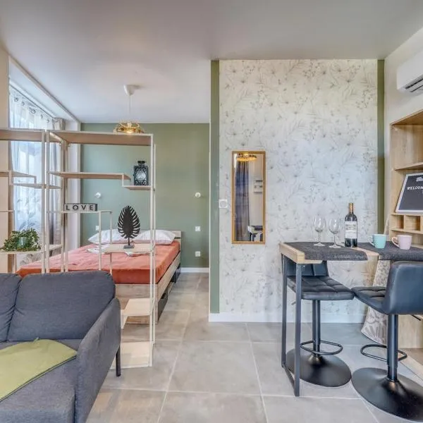 Escapade raffinée et romantique à Bordeaux, hotell i Bordeaux