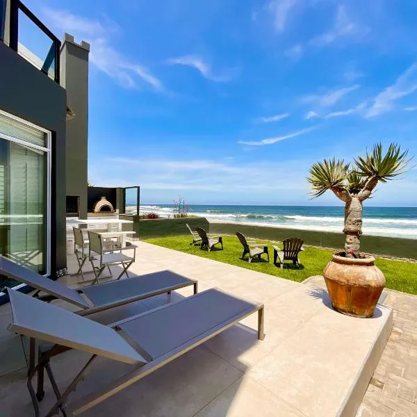 Pebble Beach Seafront Condo, ξενοδοχείο σε Swakopmund