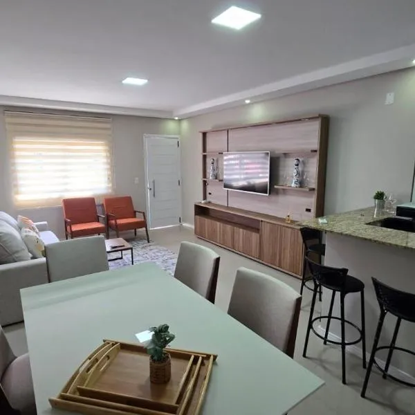 Casa de 2 quartos, moderna, garagem para 2 carros, hotel sa Santana do Livramento