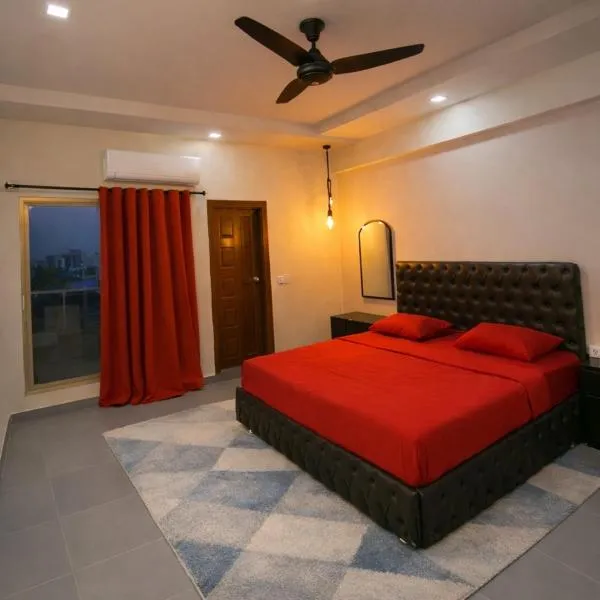 Modern Luxury Two Bedrooms Apartment In Islamabad Qurtaba Heights Street 15, hotel di Islamabad