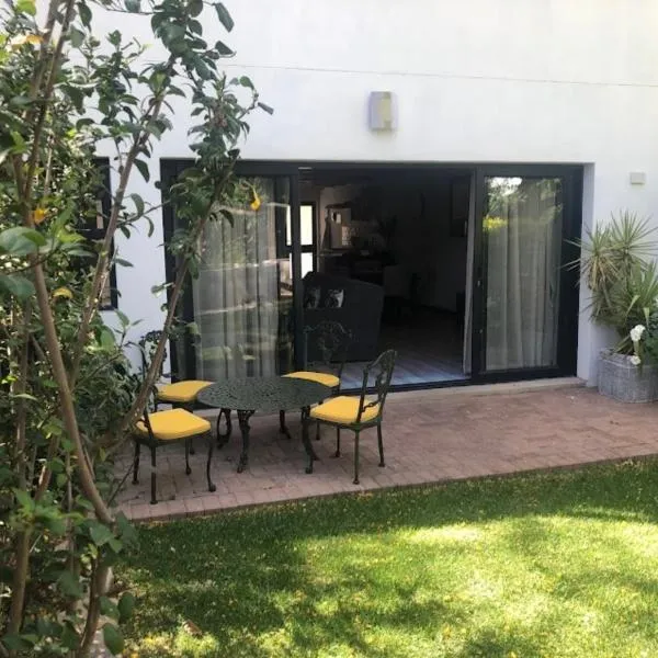 The Karoo Condo, hotel di Montagu