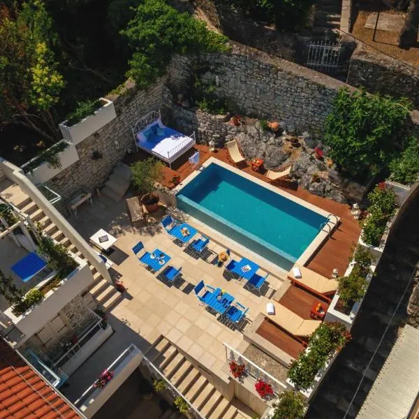 Boutique Heritage Hotel Blanc & Bleu - Capitano, hotel en Herceg Novi