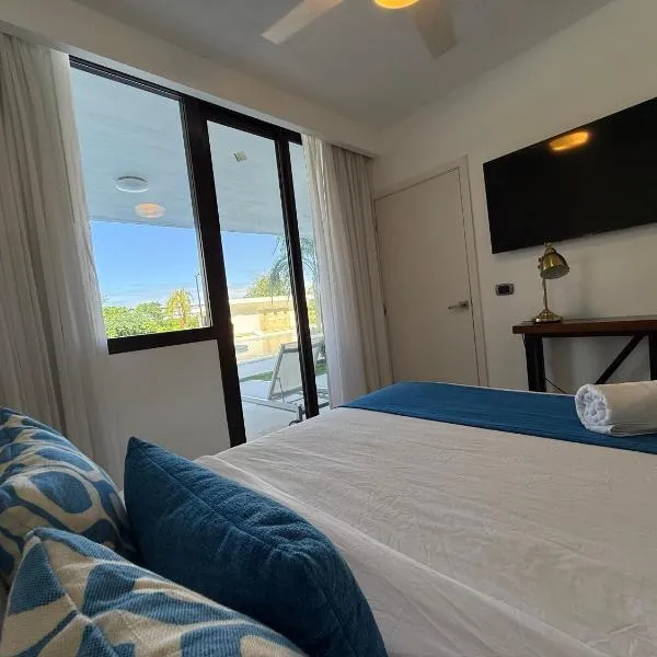 Luxury Condo Cana Rock near Hard Rock Punta Cana Pool Beach Golf Cart Option, hotell i Punta Cana