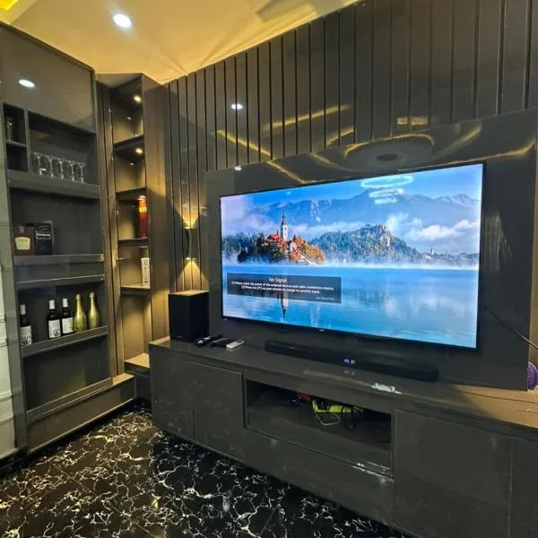 EIMACK APARTMENT Service, hotel en Asaba