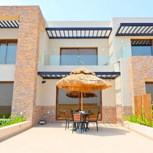 Sifah Beach Front Townhouse, hotel Maszkatban