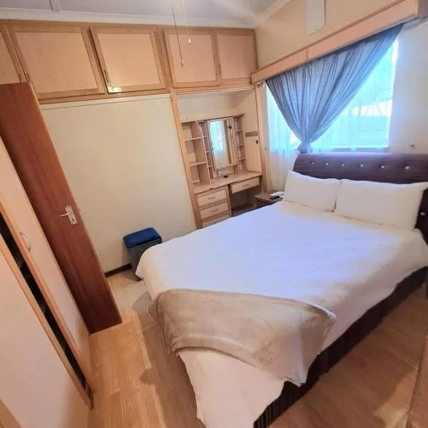 Minelo Guesthouse, hotel sa Virginia