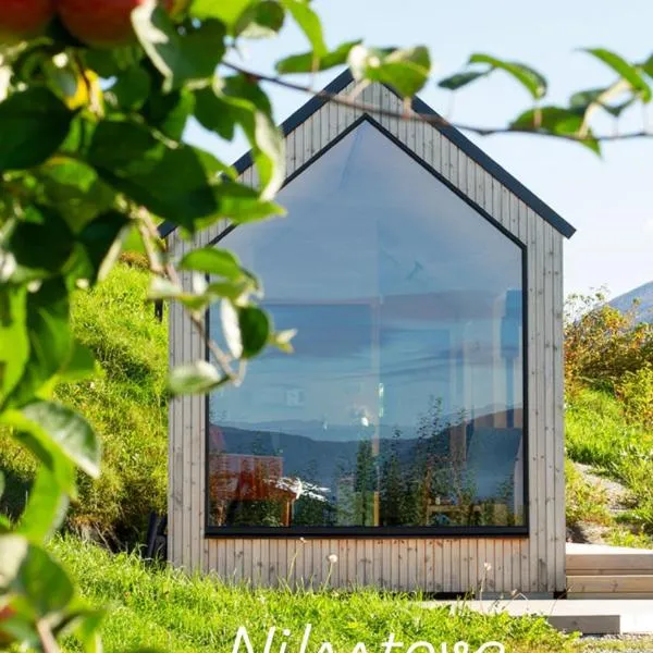 Cabin in the orchard, hotel em Sandane