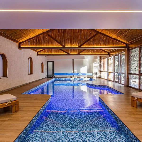 Ermensai Wellness Boutique Hotel، فندق في ألماتي