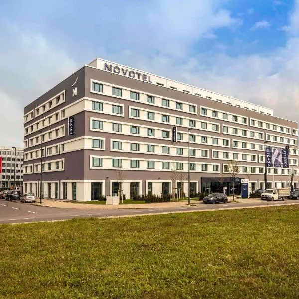 Novotel Duesseldorf Airport, hôtel à Düsseldorf