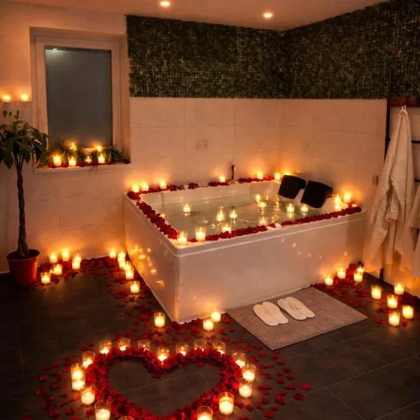 Wood Spa Wellness Suite mit Whirlpool & Sauna nahe Göttingen, hotel a Rosdorf