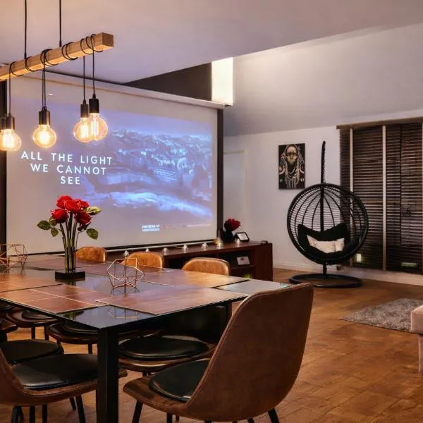 Viesnīca Luxury Loft Duplex Penthouse Of 190m2 & Free Parking ! Briselē