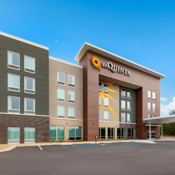 La Quinta Inn & Suites by Wyndham Athens I-65, готель у місті Атенс