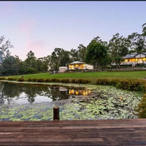 Tamborine Apartment Qld 4270, хотел в Tamborine