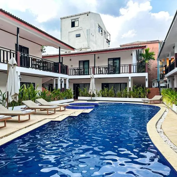 Vangvieng Night Market Resort，位于万荣的酒店