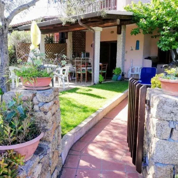 Casa Vacanze Sole – hotel w mieście Monte Petrosu