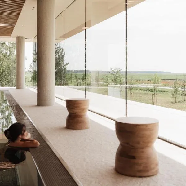 Hotel Materra โรงแรมในโอซีเยก