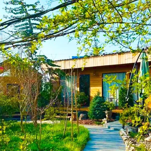 Garden rooms in Kutaisi, hotel in Koetaisi