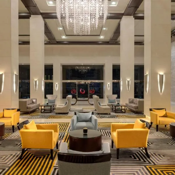 Radisson Blu Hotel, Dubai Barsha Heights, hôtel à Dubaï