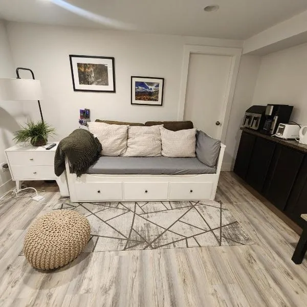 Small Private Studio at Kitsilano Beach, hotell Vancouveris