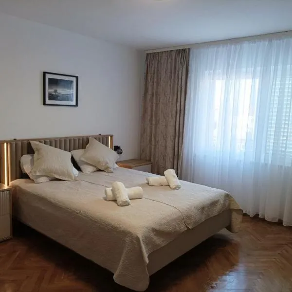 Casa Mia 2, hotel u gradu Punat