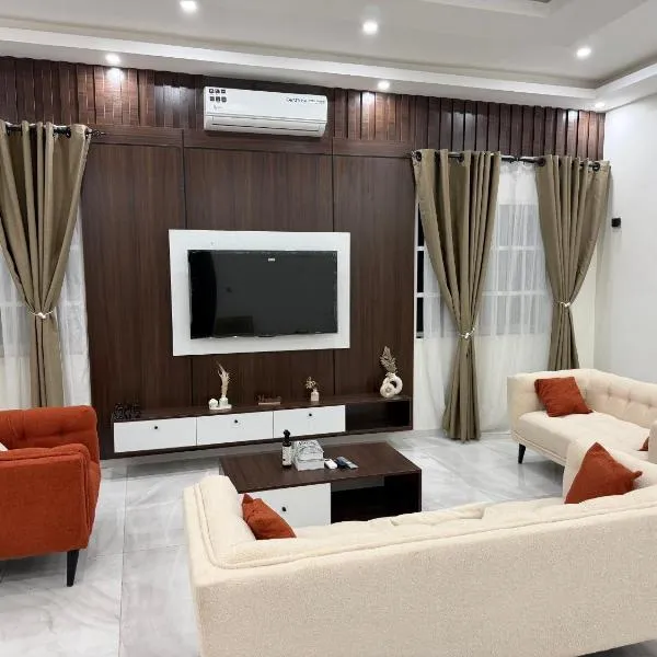 Appartement Kekely, hotel in Yovo Kopé