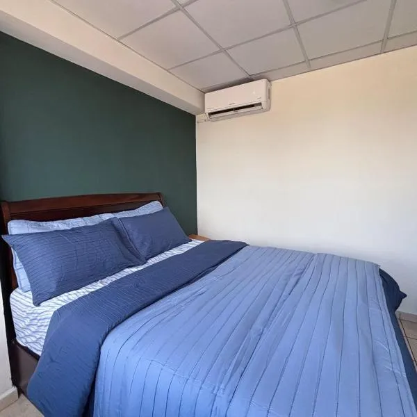 Apartamento céntrico y acogedor en Tegucigalpa, hotelli kohteessa Tegucigalpa