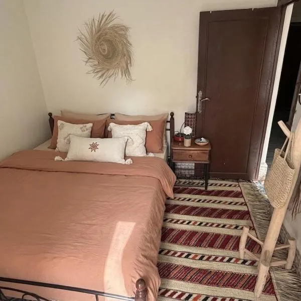 Studio in City Center Living at Heart of It All, מלון בא-ראשידיה