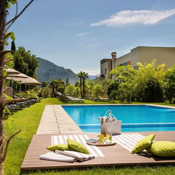 Active & Family Hotel Gioiosa: Riva del Garda şehrinde bir otel