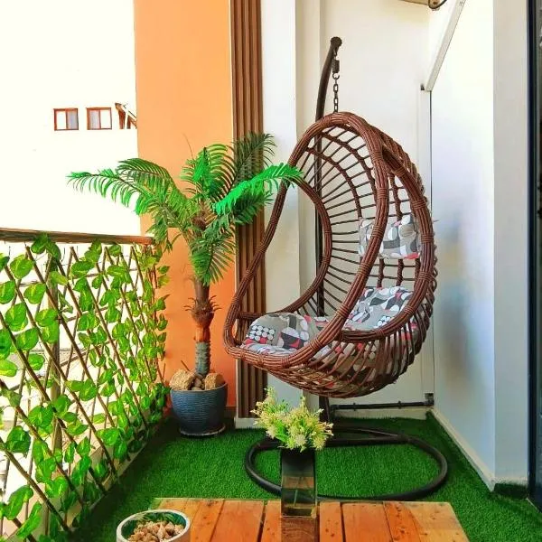 Résidence Atlantis F2 avec balcon vue dégagée, hotel i Dakar