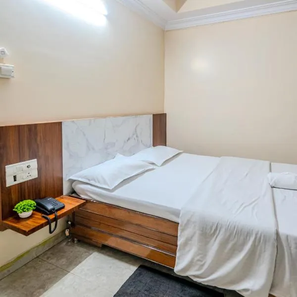 Laxman Avenue, hotel in Jagdalpur