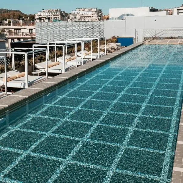 The Social Hub San Sebastián, hotel in San Sebastián