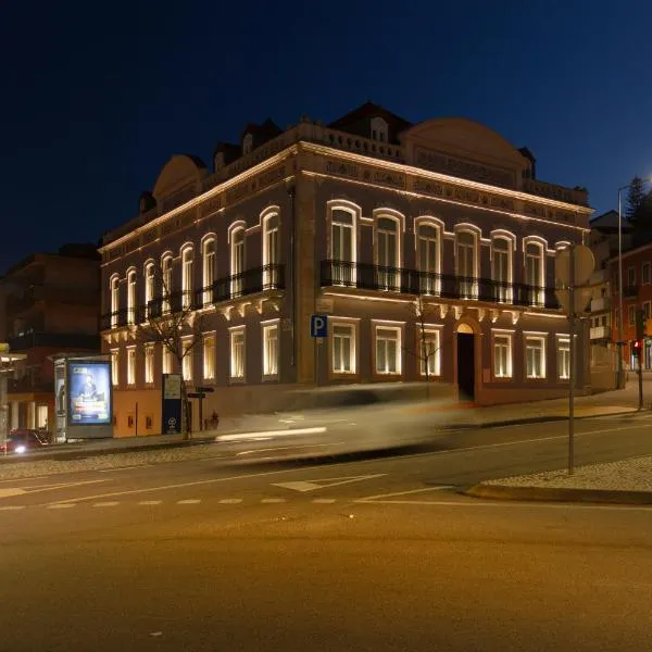Casa dos Aromas - Heritage & Comfort - ApartHotel, отель в Коимбре