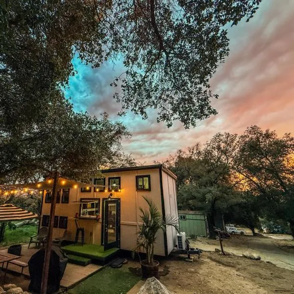 The Sundance Tiny Home,位于Pauma Valley的酒店