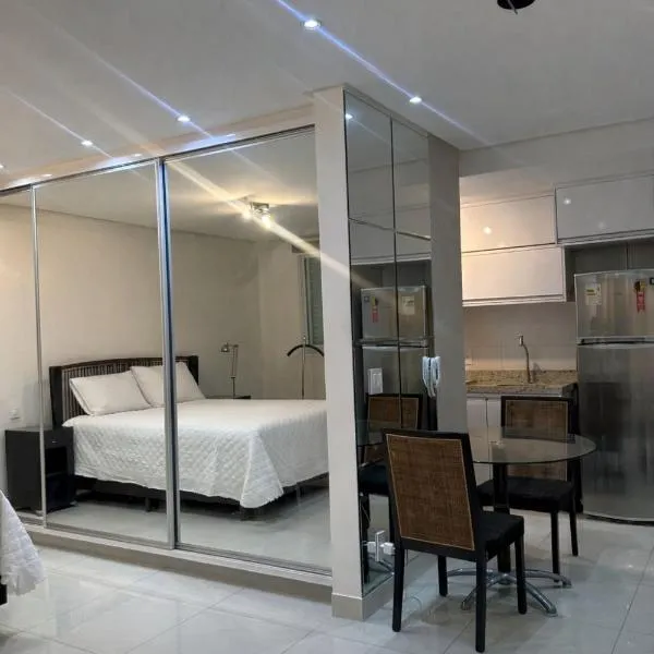 Flat Lounge 22 Setor Oeste, viešbutis mieste Gojanija