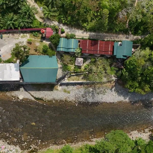 Asim Paris Guesthouse & jungle trekking, ξενοδοχείο σε Bukit Lawang