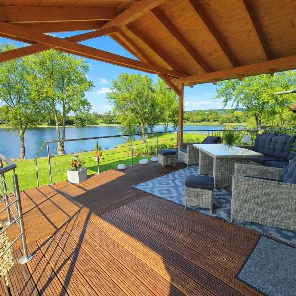 Lodge am Weserberglandsee, hotel v destinácii Lauenförde