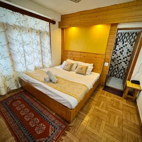 Devallya Homestay, hotel v mestu Manāli