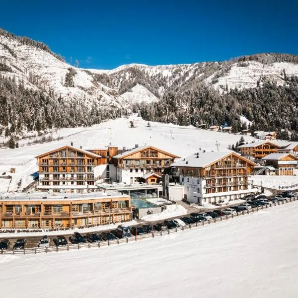 Almfamilyhotel Scherer, viešbutis mieste Obertiliachas