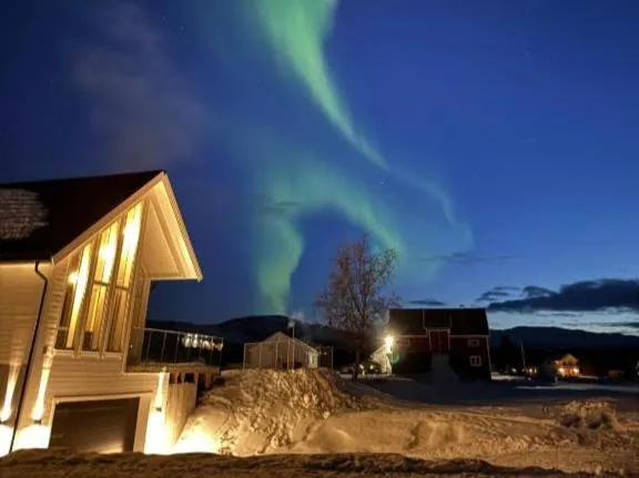 Villa Aurora, hotel i Alta