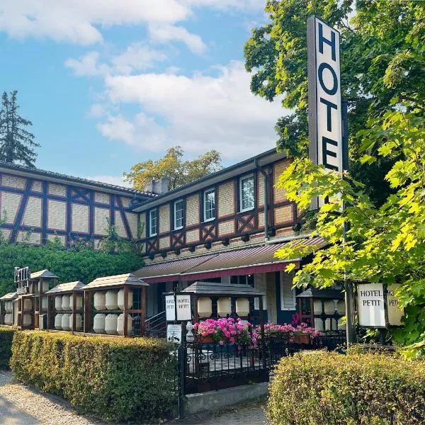 Hotel Petit am Wannsee, hotel i Berlin